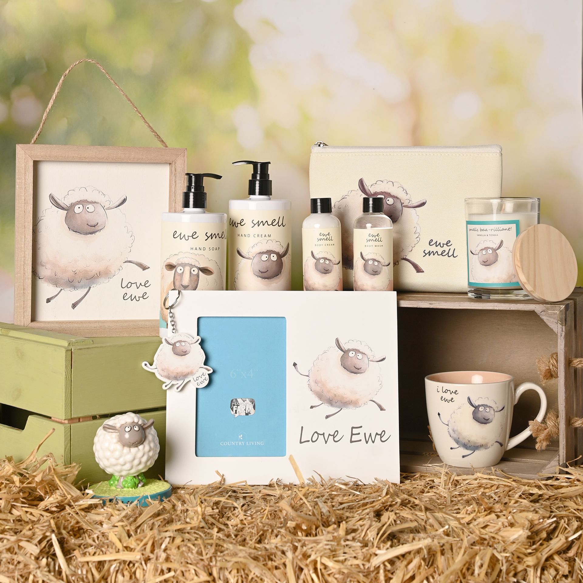 The Funny Farm Sheep Figurine "Love Ewe" - Image 7