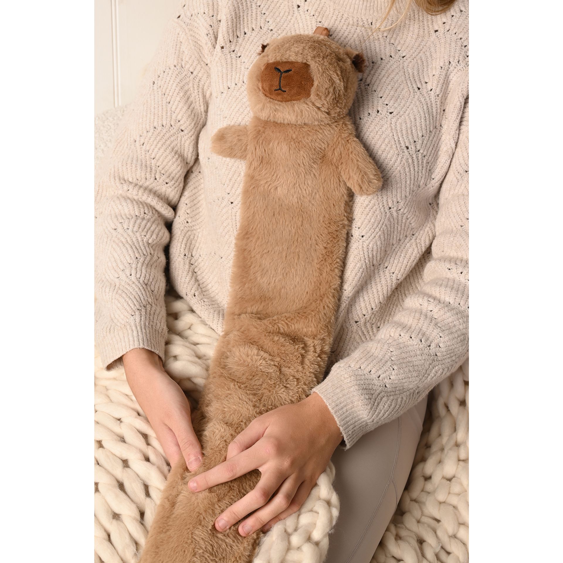The Feel Good Club Capybara 1.7L Long Hot Water Bottle - Image 6