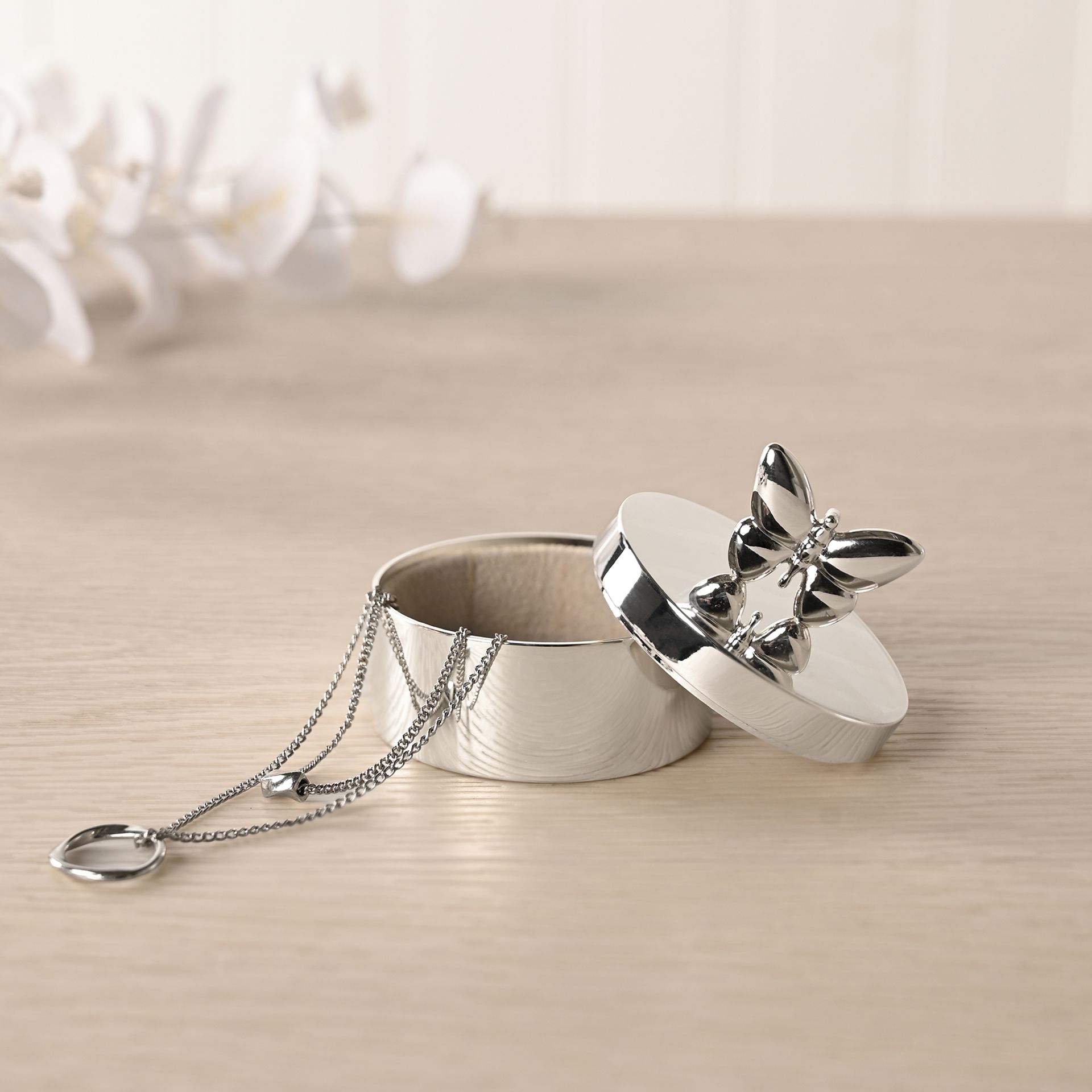 Sophia Silverplated Butterfly Round Trinket Box - Image 5